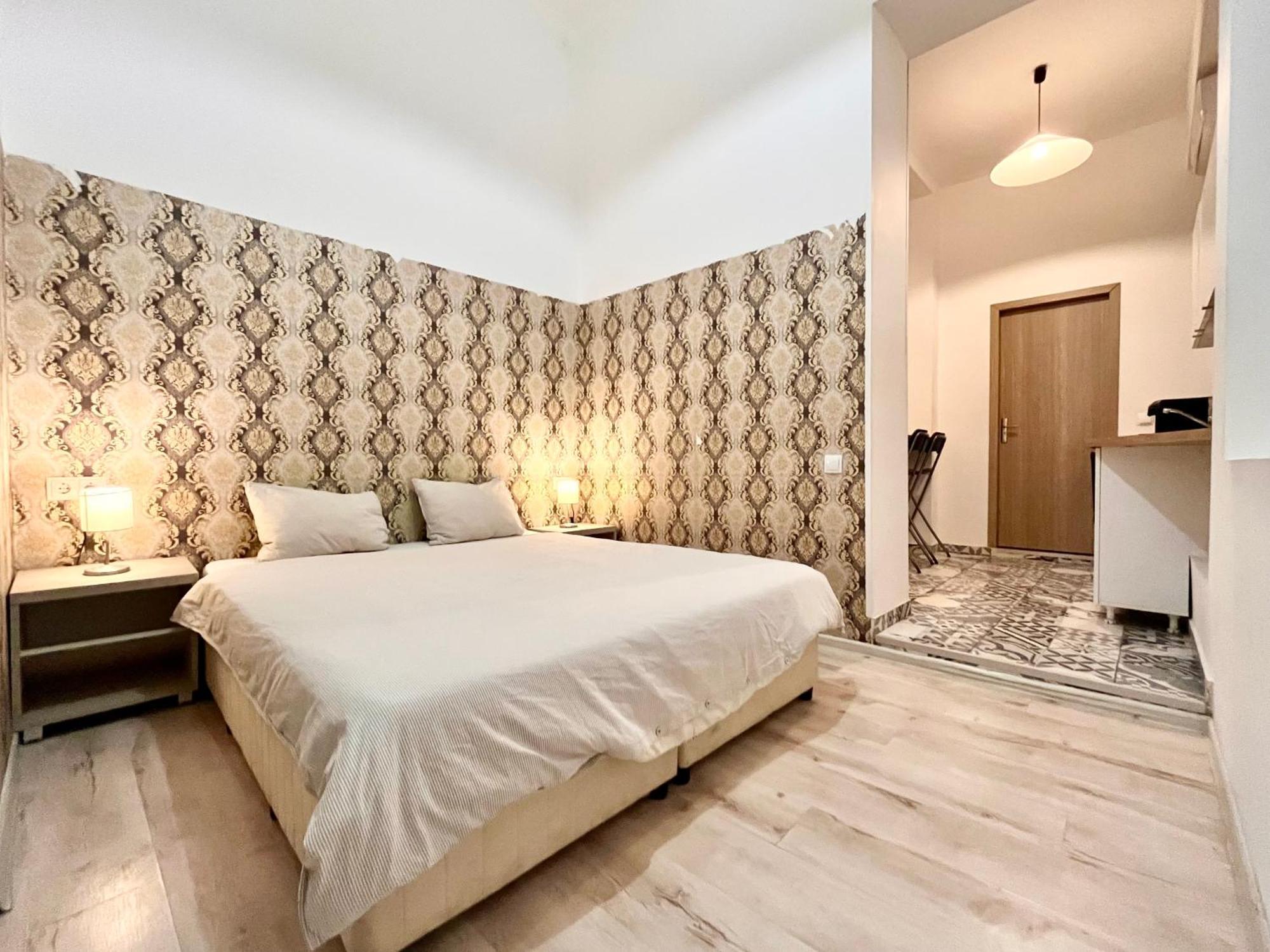 Old Town - Ultra Central Apartment Bucharest Exterior photo